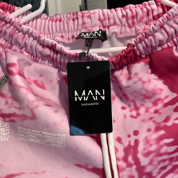 BoohooMan men’s sweatsuit outfit - Picture 6 of 16